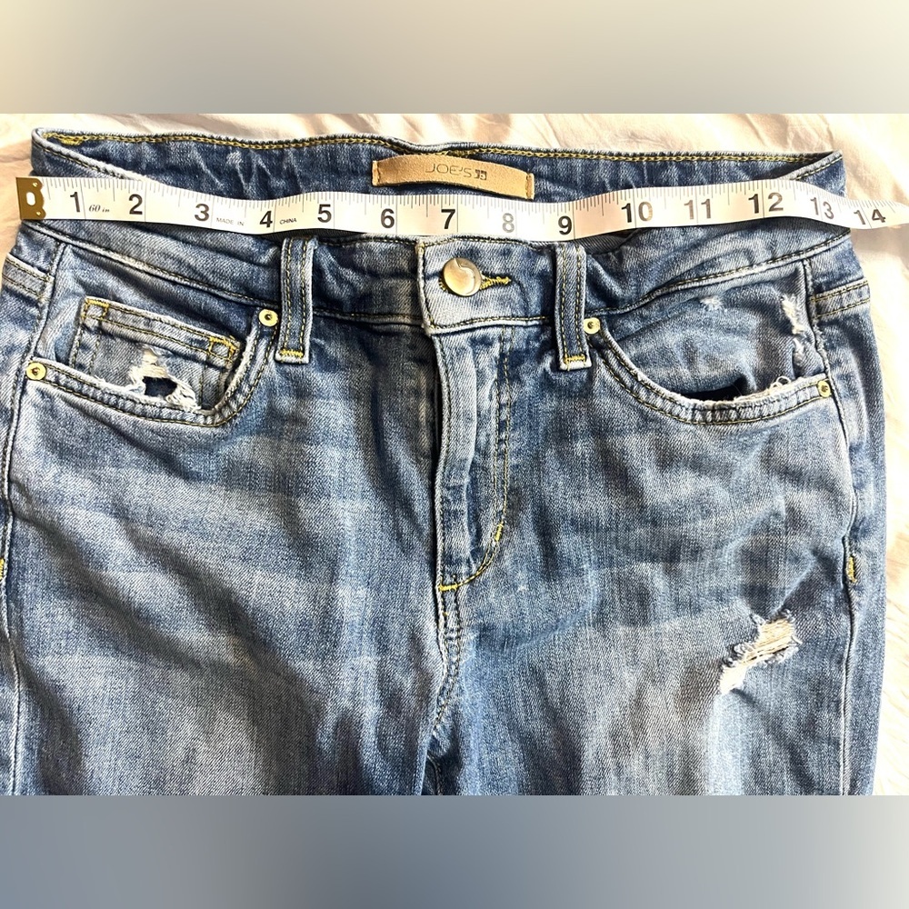Joe’s Jeans Distressed Cuff Crop Women’s Blue Jeans Waist Size 26 - Picture 5 of 16